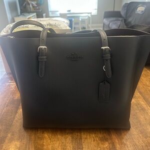 Coach Mollie Tote. Like new.